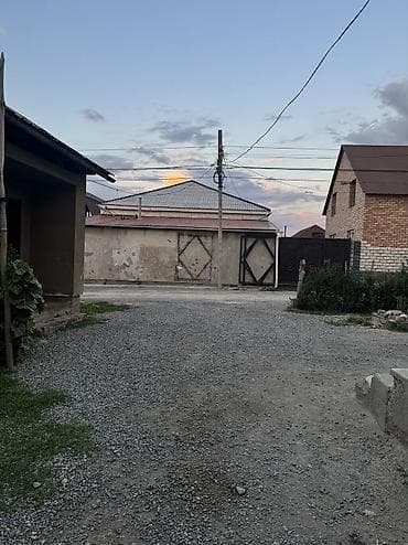 без ремонта: Собственник!!! Продаю дом в ж/м Ак-Ордо2 по улице Сары-Жаз, Вверх от — 7