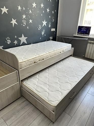 sofa bed: Выкатная двухъярусная кровать с двумя полноценными спальными местами и — 1