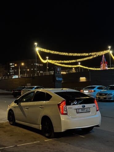 машины в бишкеке: Toyota Prius: 2014 г., Вариатор, Гибрид, Хэтчбэк — 6