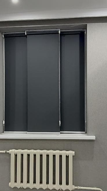 рулонные жалюзи на пластиковые окна: Рулонные шторы блэкаут, цвет графитовый серый. - Тип: классические — 9