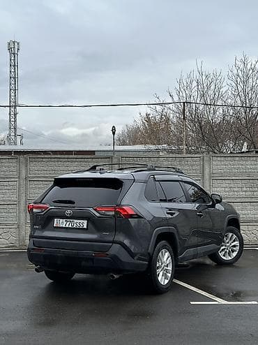 raf: Toyota RAV4: 2019 г., 2.5 л, Автомат, Бензин, Внедорожник — 5