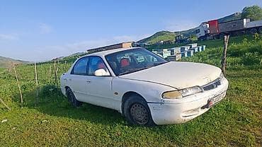 Mazda 626: 1992 г., 0.2 л, Механика, Бензин, Седан