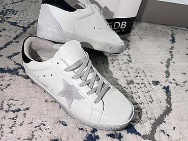 nike react: Кроссовки, 42, 42.5, 43, Golden Goose, Новый, цвет - Белый, Платная доставка, Самовывоз — 1