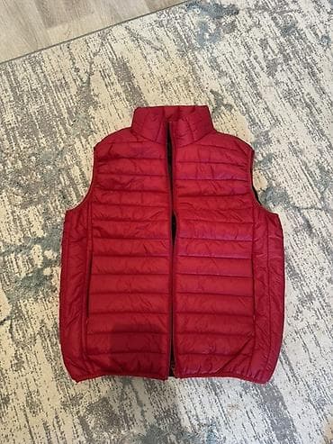одежды мурской: Утепленный мужской жилет, красный - Материал: легкий плотный нейлон с — 1