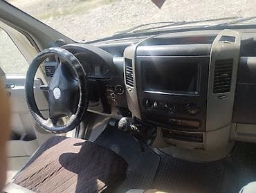 sprinter 2016: Volkswagen Crafter: 2011 г., Фургон — 7