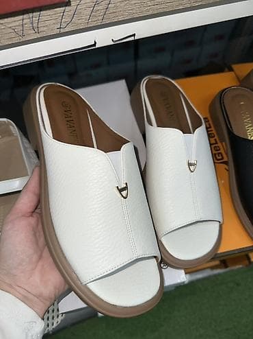 Женская обувь: Женские шлёпанцы VANVANESA - Тип: открытые мюли/шлёпанцы - Верх — 2