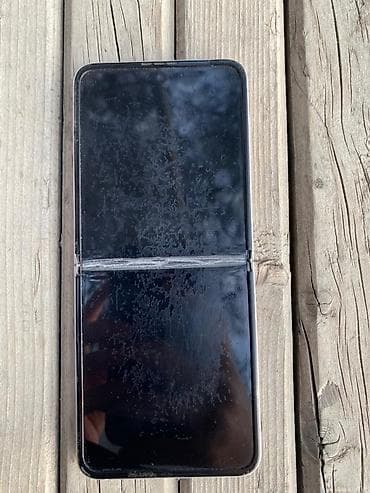 hyper x cloud: Samsung Galaxy Z Flip 3, 128 ГБ, цвет - Фиолетовый — 7