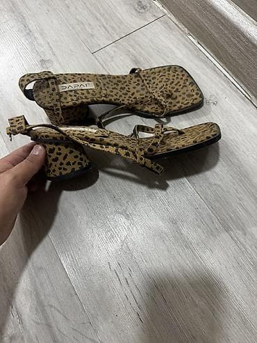 леопард: Женские сандалии с леопардовым принтом - Бренд: ZARA (этикетка на — 3
