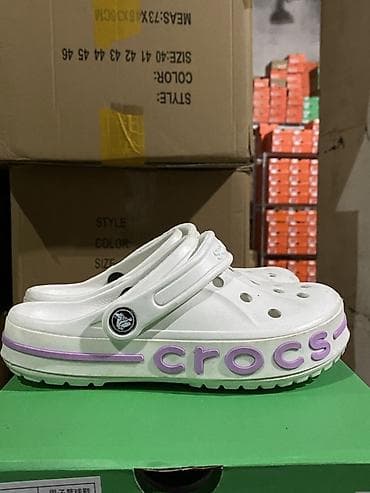 Саболор: Crocs Classic с акцентной подошвой - Модель: сабо Crocs с ремешком на — 2