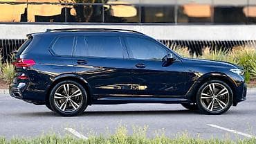Продажа авто: BMW X7: 2021 г., Автомат, Бензин, Кроссовер — 4