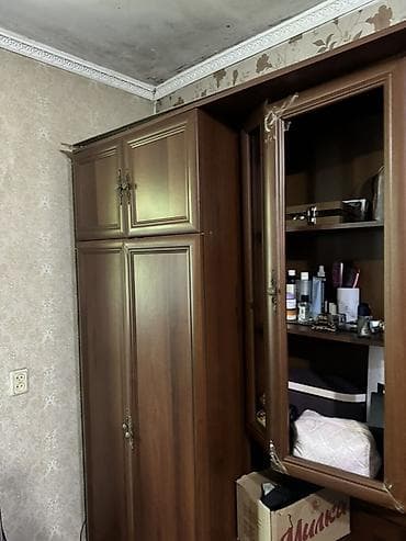 Үй жана бакча: Дубал шкаф, Дубал шкаф түрү: Модулдуу, Үй, конок бөлмөсү үчүн, Өзгөчөлүктөрү: Тамак-аш идишин сактоо үчүн — 2