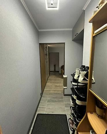 osh flat: 3 комнаты, 59 м², 104 серия, 2 этаж — 6