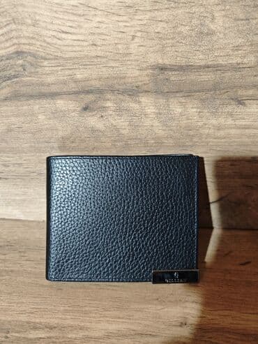 Портмоне 
Натуральная кожа