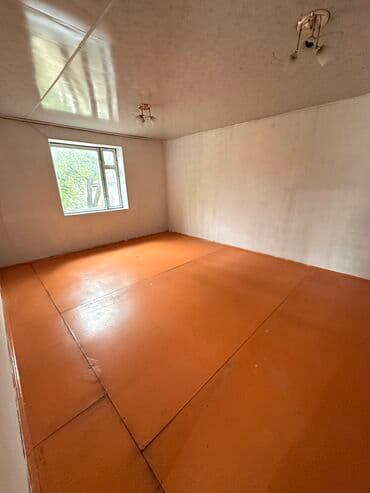 временный дом: 100 м², 4 комнаты, Парковка — 6