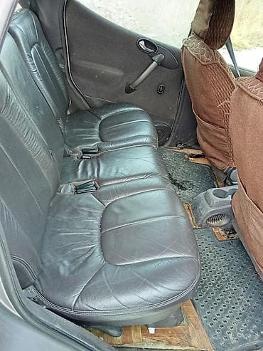 катушки мерседес: Заднее сиденье, Кожа, Mercedes-Benz 1988 г., Б/у — 1