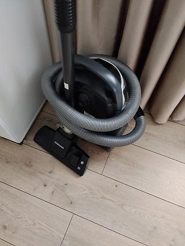 Техника и электроника: Пылесос Samsung с контейнером для пыли (циклонная система) Основные — 4