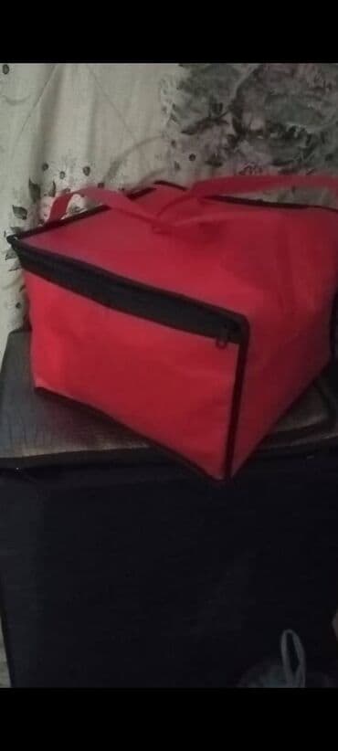 ищу работу на охрану: Для пиццы. 40*40 см, мятный и бежевый цвета. Складная — 2