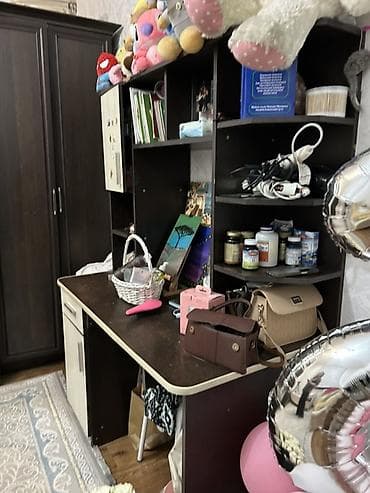 выдвижной: Письменный стол с надстройкой (угловой правый модуль) Обмен интересует — 2