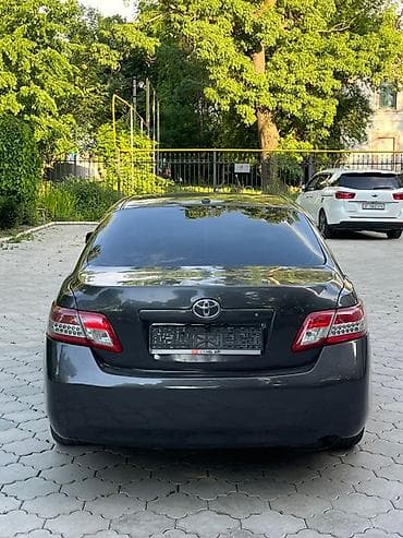 автосайты германии: Toyota Camry: 2010 г., 2.5 л, Автомат, Бензин, Седан — 4