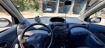 мини вен бензин газ обмен вариант: Toyota Funcargo: 2000 г., Бензин, Минивэн — 5