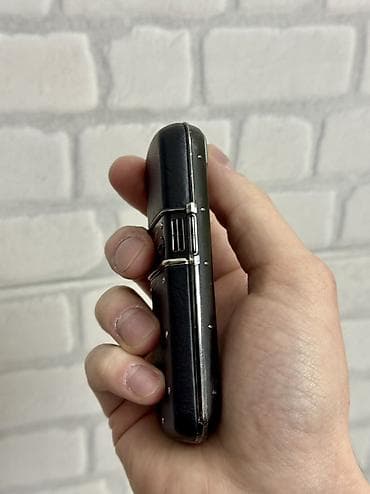 dyson styler: Vertu Constellation, Б/у, < 2 ГБ, цвет - Черный, 1 SIM — 5