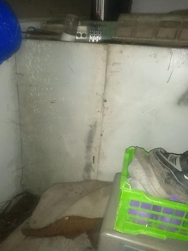 тиски для ювелиров: Металлический верстак с тисками и навесным оборудованием Описание: - — 8