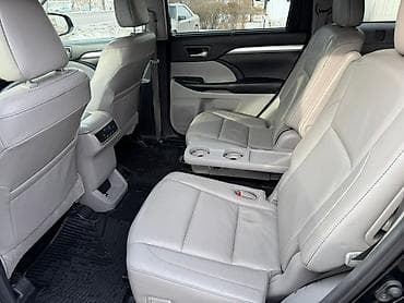 боковой ряд: Toyota Highlander: 2018 г., 3.5 л, Автомат, Бензин, Кроссовер — 7