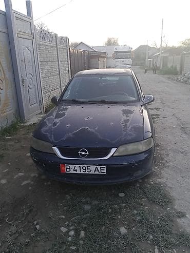 Opel Vectra: 2001 г., Автомат, Седан