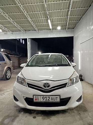 лабо шина: Toyota Yaris: 2014 г., 1.3 л, Автомат, Бензин, Хэтчбэк — 1