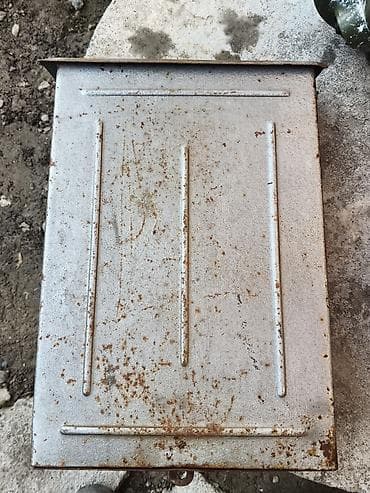 Үтүктөөчү такталар: Почтовый ящик, цвет «антик бронза». - Материал: металл. - Запираемый — 2