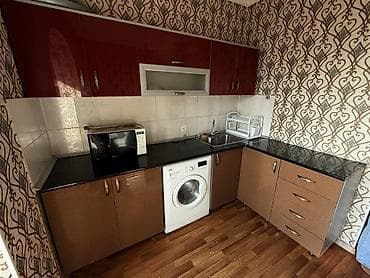 продаю квартиру 4 микрорайон: 3 комнаты, 72 м², 105 серия, 3 этаж, Косметический ремонт — 6