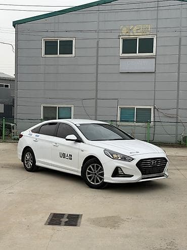 Hyundai Sonata: 2019 г., 2 л, Автомат, Газ, Седан