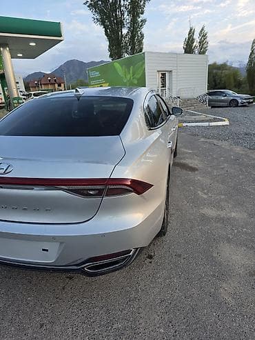 Продажа авто: Hyundai Grandeur: 2021 г., 3 л, Автомат, Газ, Седан — 10