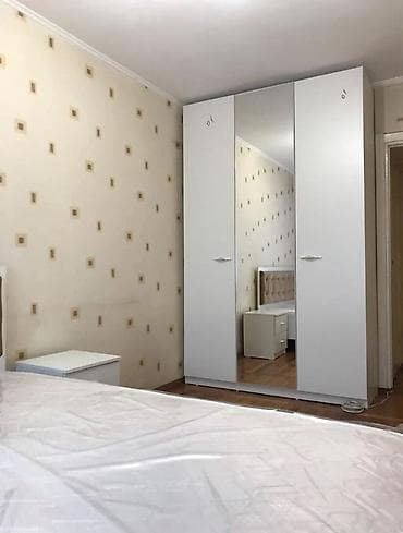 Недвижимость: 2 комнаты, 43 м², 104 серия, Дордой Плаза ТРЦ 104 серия, 5 этаж, Требуется ремонт — 1