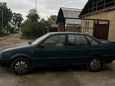 Volkswagen: Volkswagen Passat: 1992 г., 1.8 л, Механика, Бензин, Седан — 4