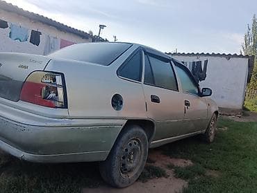 пароги рекстон: Daewoo Nexia: 2005 г., 1.6 л, Седан — 3
