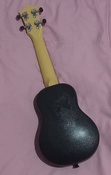 отдам даром пианино: Укулеле Flight, сопрано - Корпус: компактный формат сопрано. Тыльная — 3