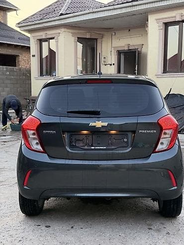 дешовая машина: Chevrolet Spark: 2019 г., 0.1 л, Вариатор, Бензин, Хэтчбэк — 4