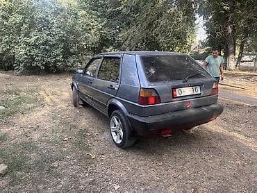 opel ascona: Volkswagen Golf: 1988 г., Хэтчбэк — 2