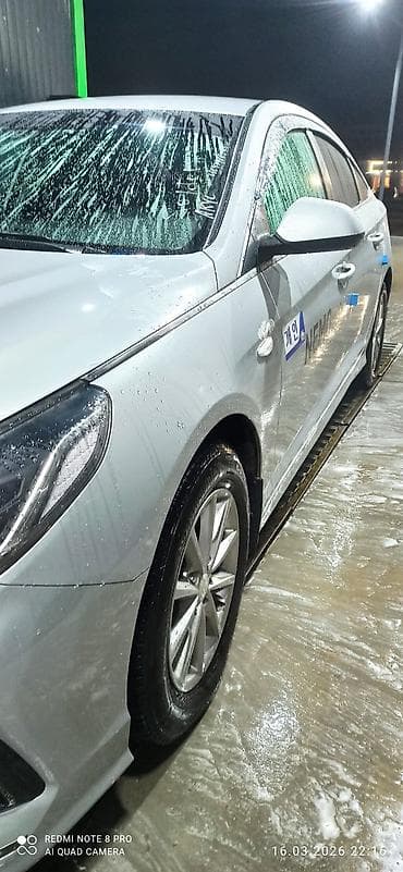 Hyundai Sonata: 2019 г., 2 л, Автомат, Газ, Седан