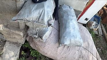уголь даром: Жиптин катушкаларын жана салафан алабыз. Өзүбүз алып кетебиз. Бишкек — 2