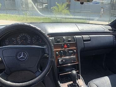 karina e: Mercedes-Benz E-Class: 1996 г., 2.3 л, Механика, Бензин, Седан — 4
