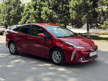 lf 2017: Toyota Prius: 2022 г., 1.8 л, Гибрид, Хэтчбэк — 2