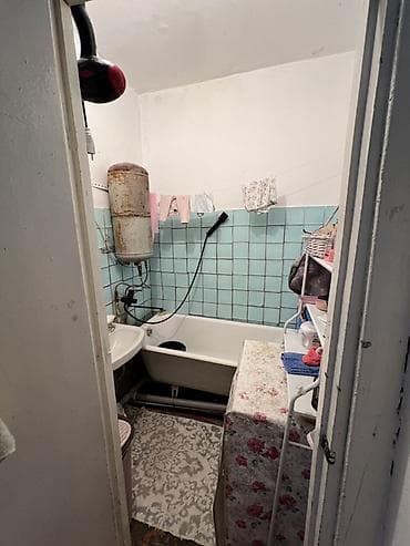 кут центр: 2 комнаты, 48 м², 105 серия, 4 этаж — 9