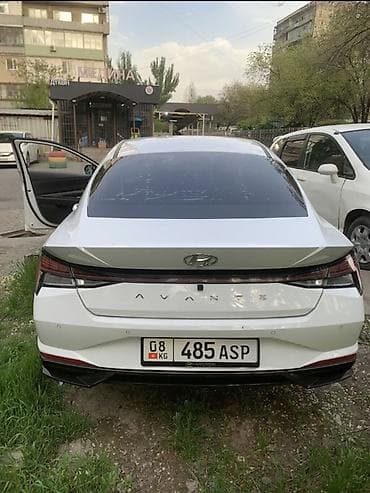 Hyundai Avante: 2022 г., 1.6 л, Автомат, Газ, Седан — 3