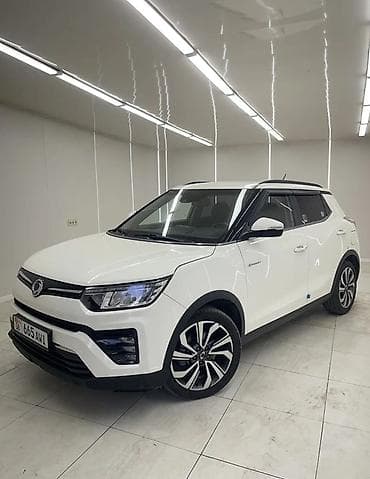 бампер передний виш: Ssangyong Tivoli: 2020 г., 1.6 л, Автомат, Дизель, Кроссовер — 4