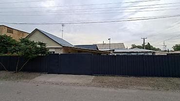 Продается дом Лебединовка район кафе Дияра, площадь дома 98 кв. 4