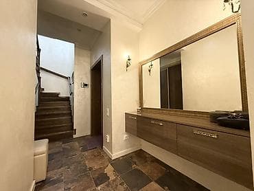 flat kant: 5 комнат, С мебелью полностью — 10