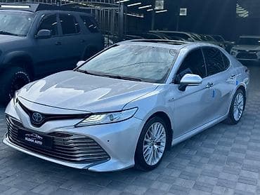 Toyota Camry: 2018 г., 0.5 л, Автомат, Гибрид