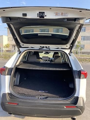 mini itx: Toyota RAV4: 2021 г., 2.5 л, Вариатор, Гибрид, Кроссовер — 6